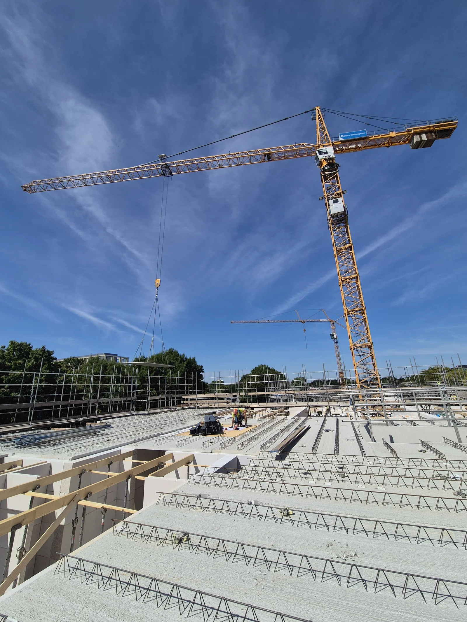 Casco betonbouw met breedplaatvloeren, project Generaal Dibbetslaan